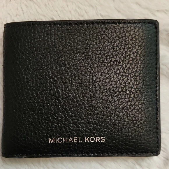 Michael Kors Black Textured Leather Bi-Fold Wallet - Picture 2 of 13